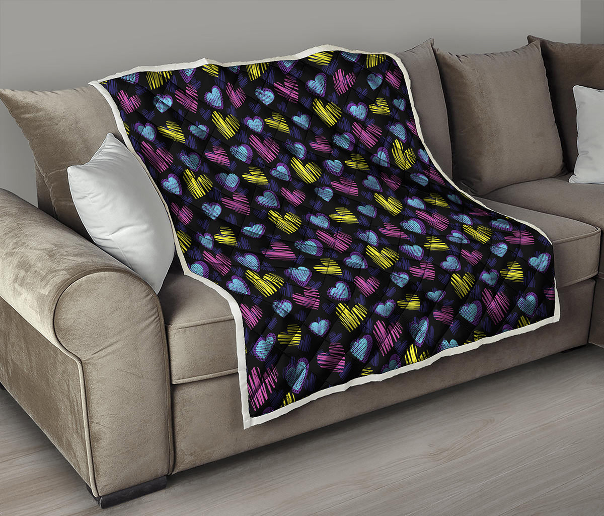 Graffiti Heart Pattern Print Quilt