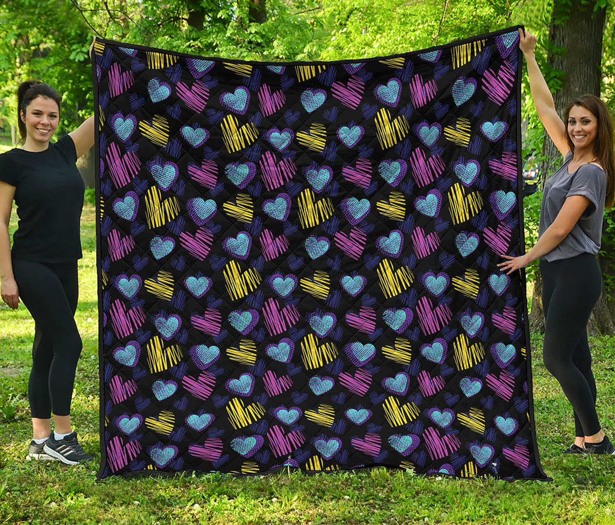 Graffiti Heart Pattern Print Quilt