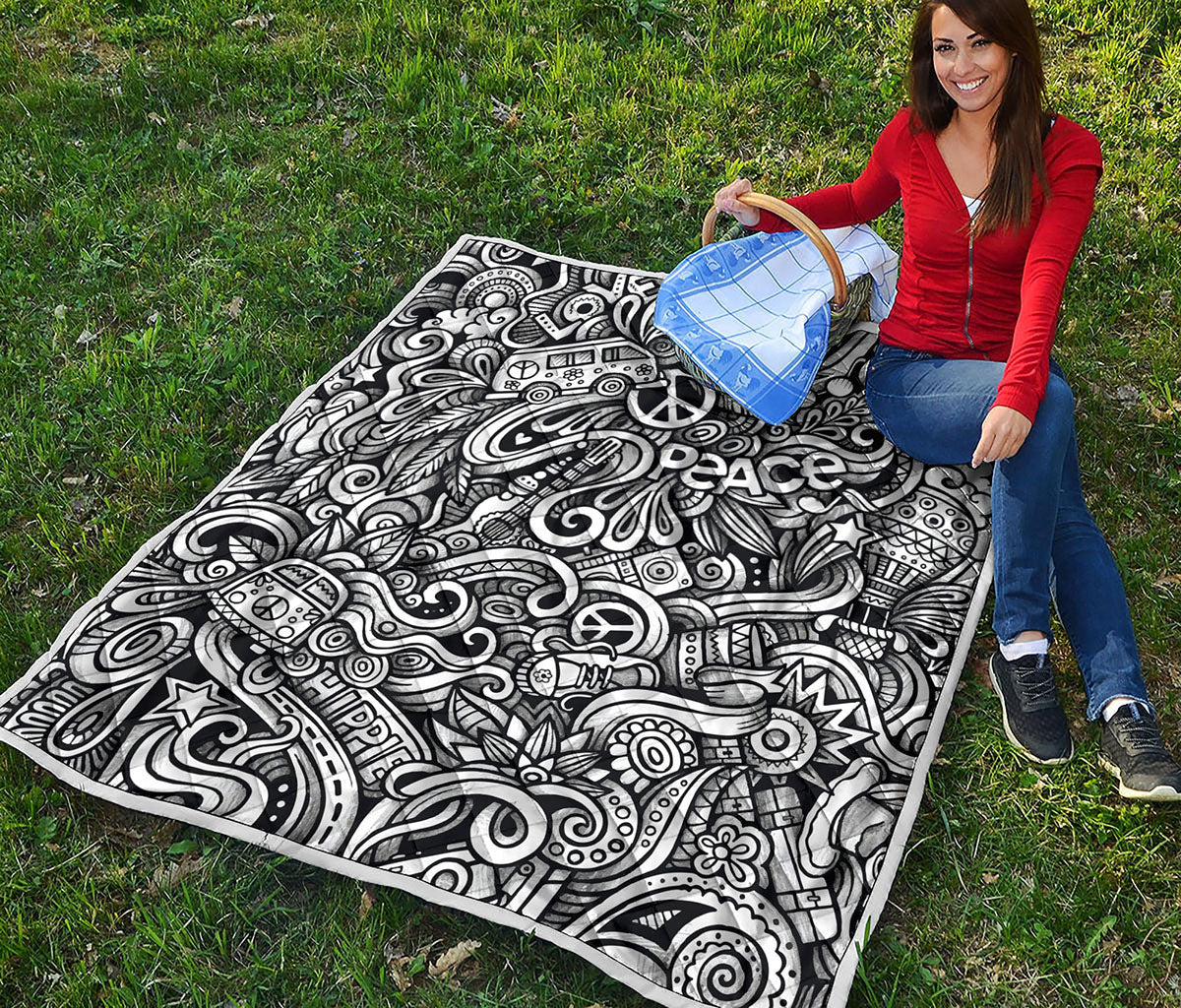 Graffiti Surfing Pattern Print Quilt