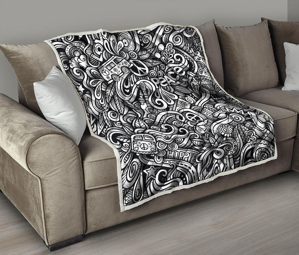 Graffiti Surfing Pattern Print Quilt