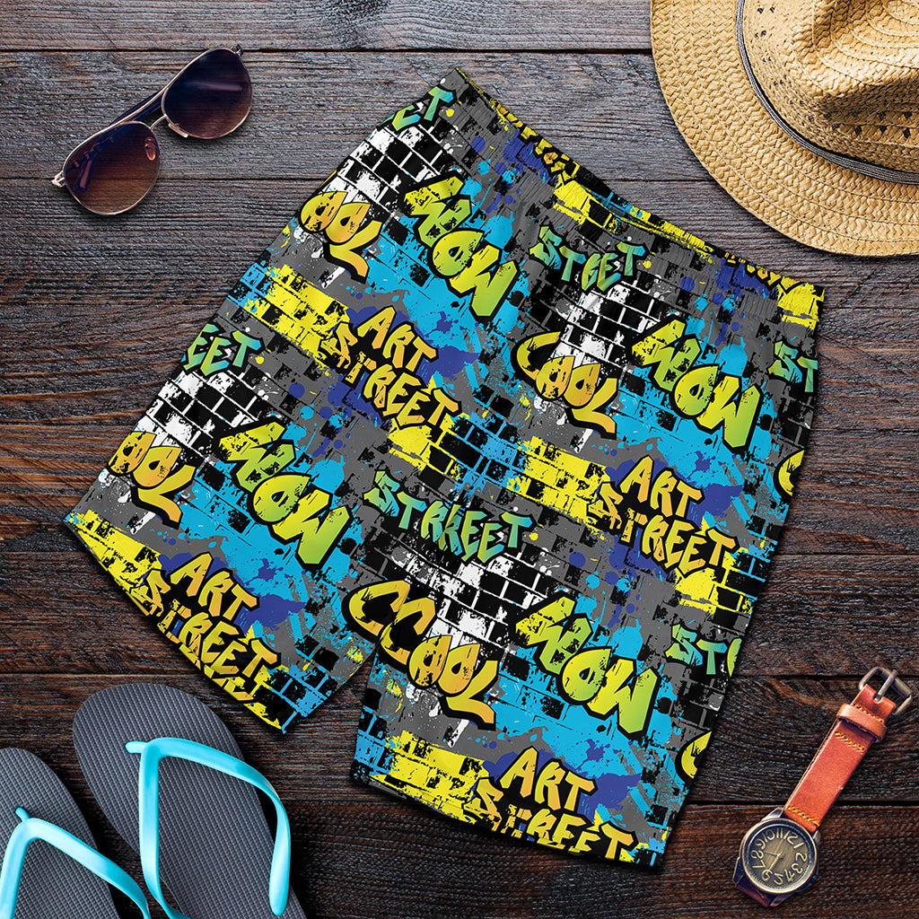 Graffiti Wall Print Men's Shorts