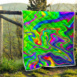 Green Abstract Liquid Trippy Print Quilt