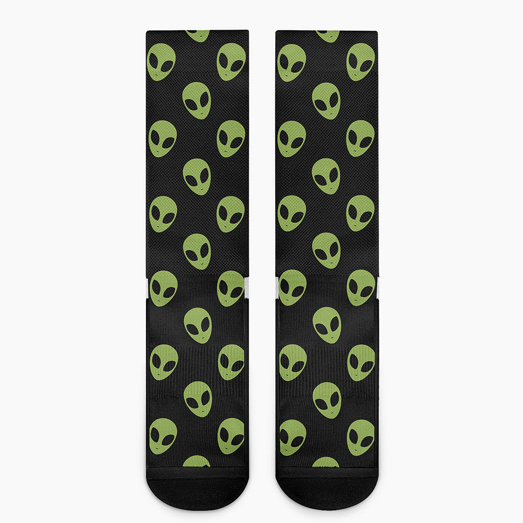 Green Alien Face Pattern Print Crew Socks