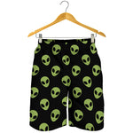 Green Alien Face Pattern Print Men's Shorts