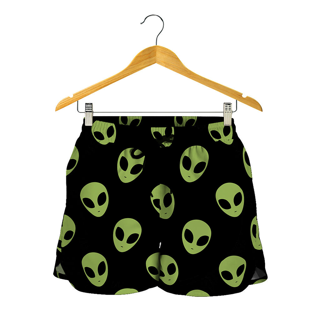 Green Alien Face Pattern Print Women's Shorts