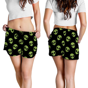 Green Alien Face Pattern Print Women's Shorts