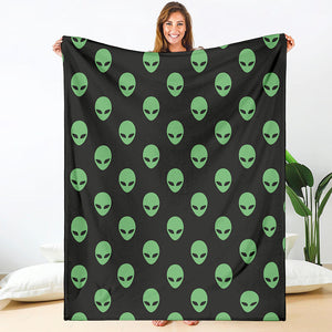 Green Alien Face Print Blanket