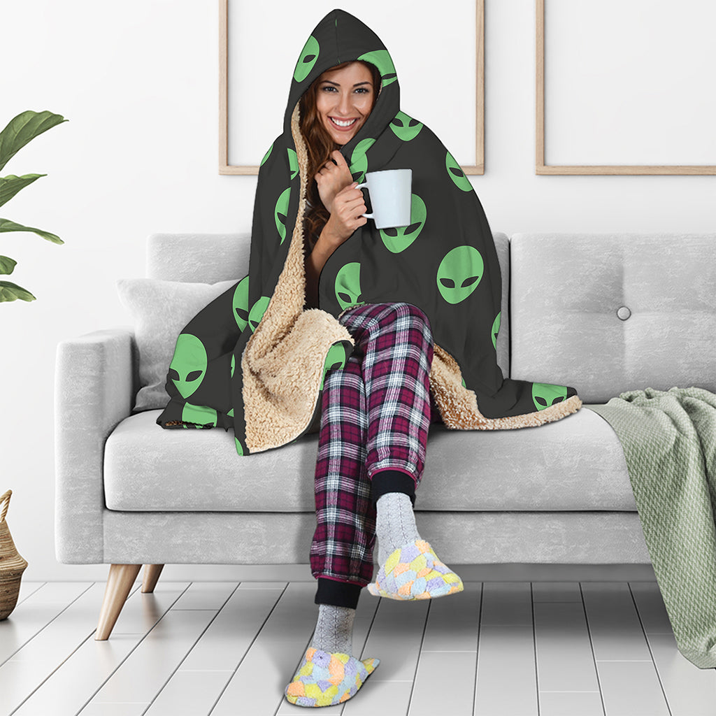 Green Alien Face Print Hooded Blanket