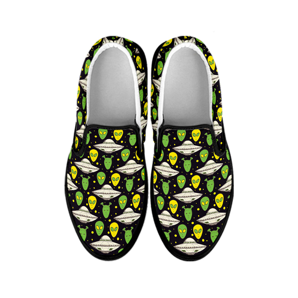 Green Alien UFO Space Print Black Slip On Shoes