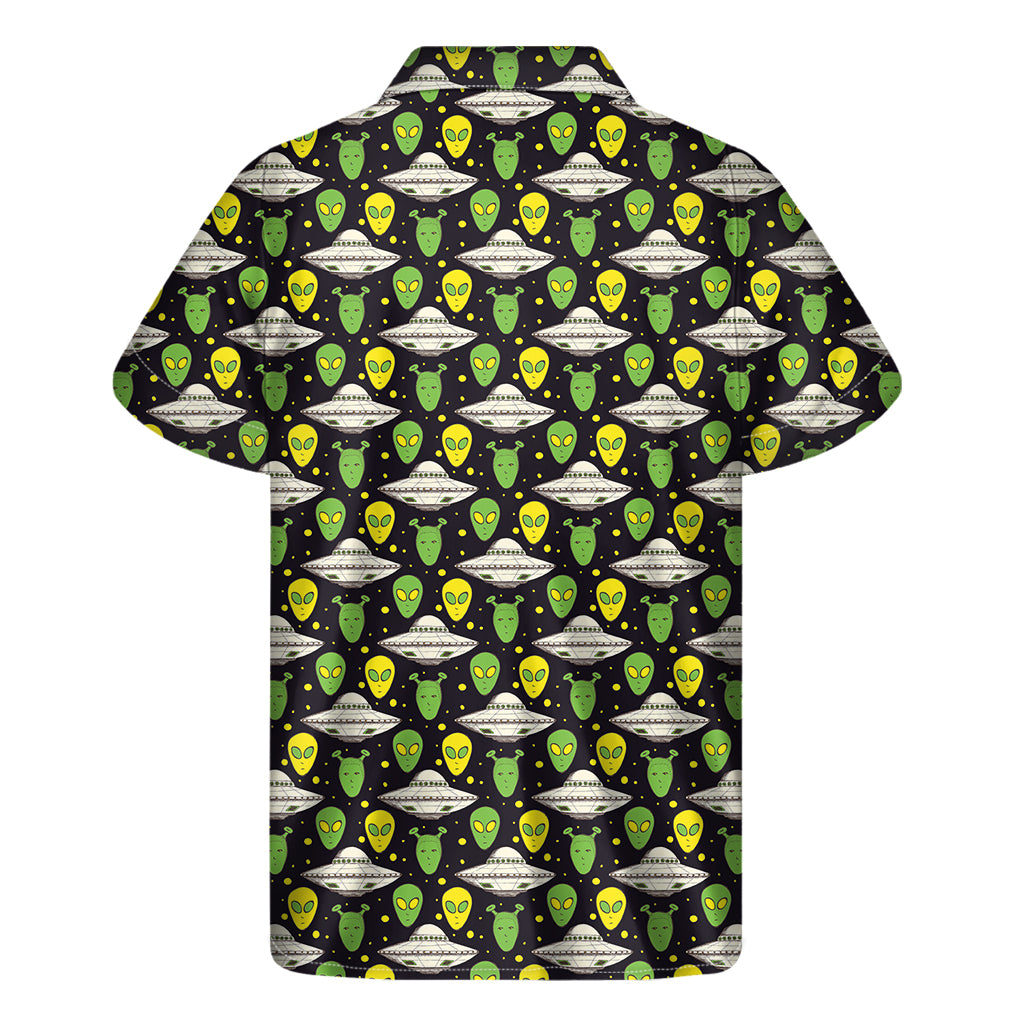 Green Alien UFO Space Print Men's Short Sleeve Shirt
