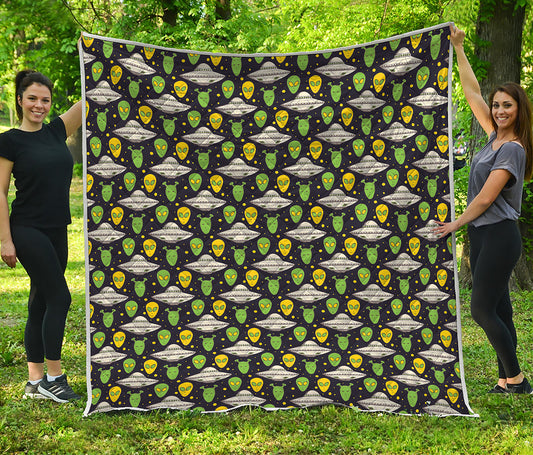 Green Alien UFO Space Print Quilt