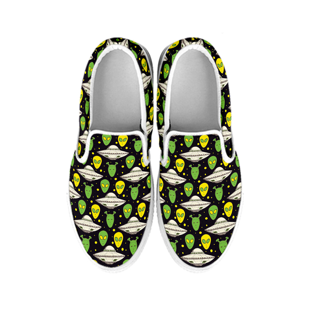 Green Alien UFO Space Print White Slip On Shoes