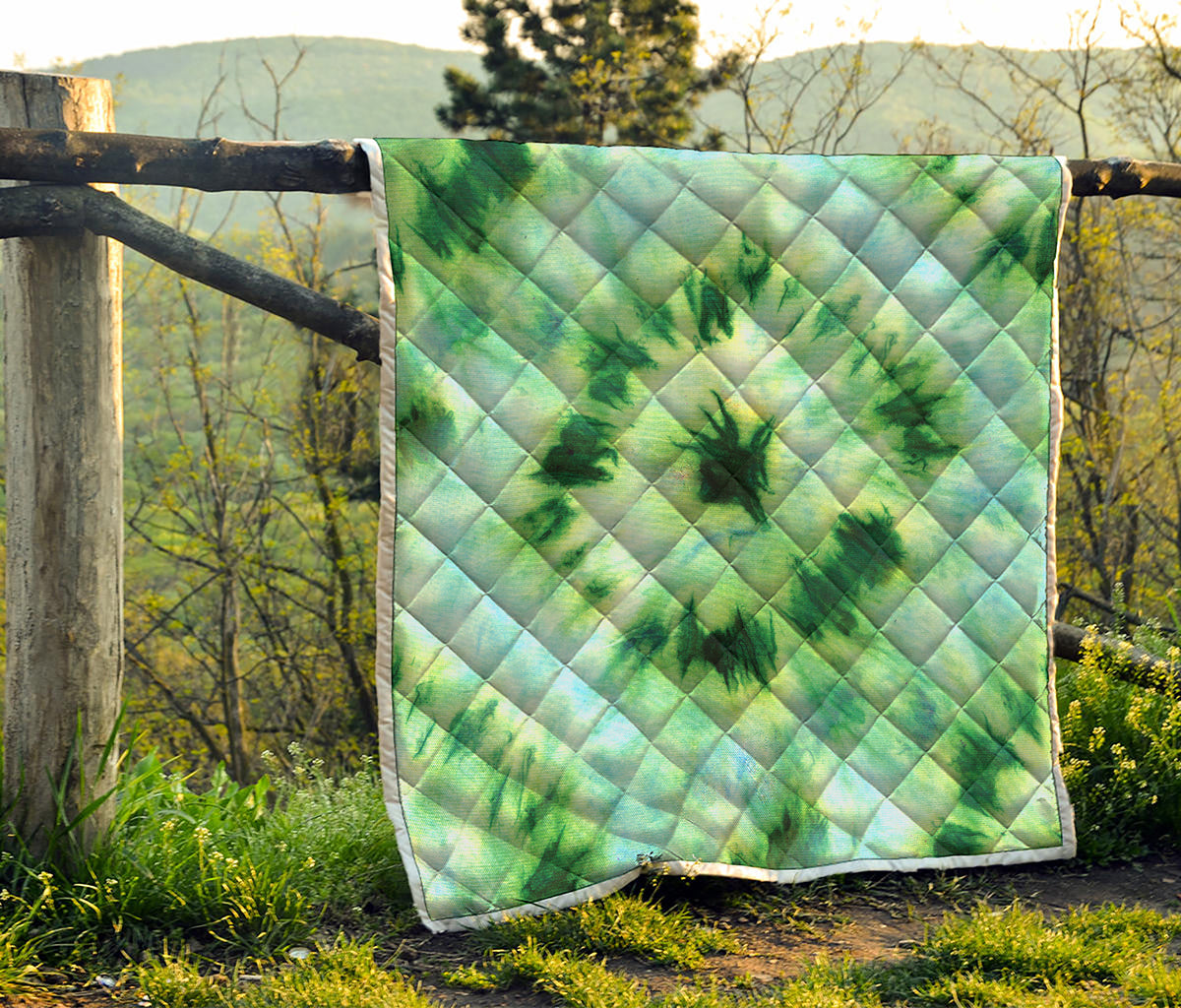 Green And Black Acid Wash Tie Dye Print Quilt