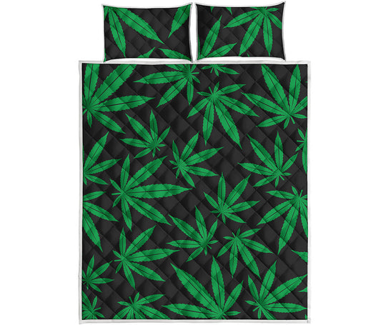 Green And Black Cannabis Leaf Print Quilt Bed Set