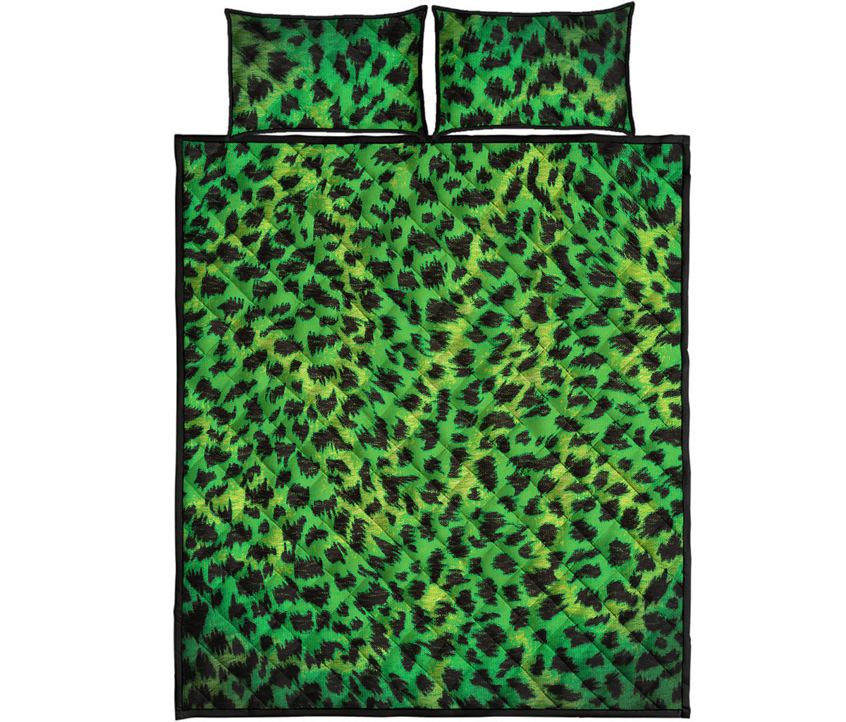 Green And Black Cheetah Print Quilt Bed Set