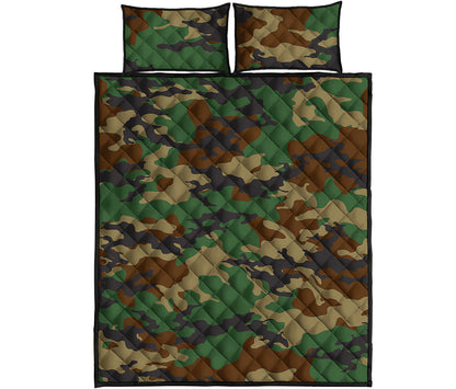 Green And Brown Camouflage Print Quilt Bed Set