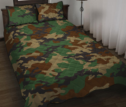 Green And Brown Camouflage Print Quilt Bed Set