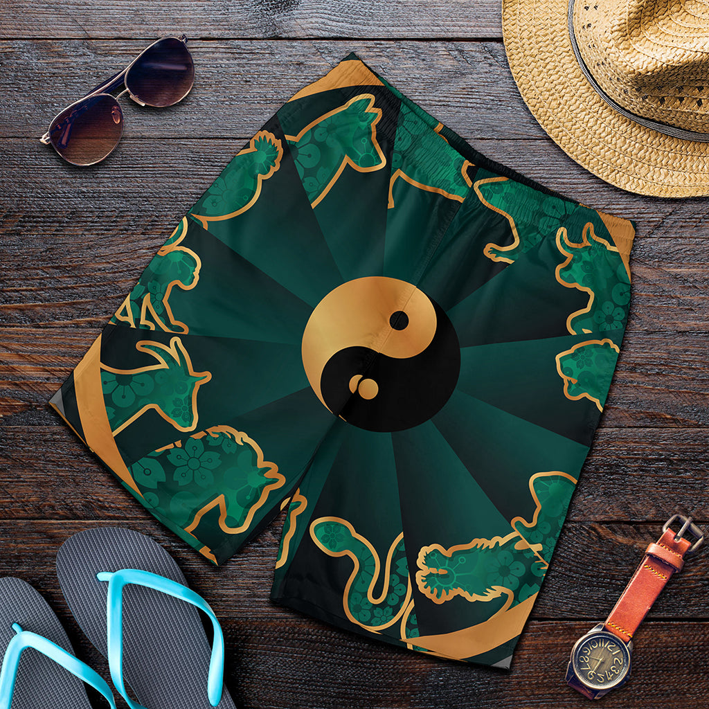 Green And Gold Chinese Zodiac Print Men's Shorts