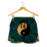 Green And Gold Chinese Zodiac Print Women's Shorts