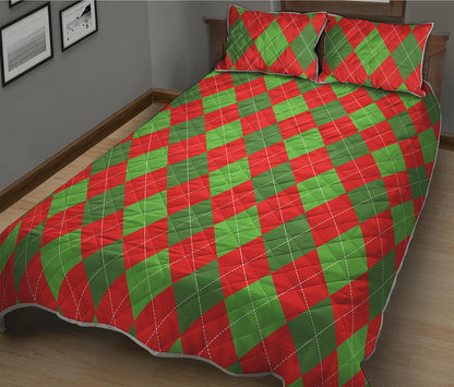 Green And Red Argyle Pattern Print Quilt Bed Set