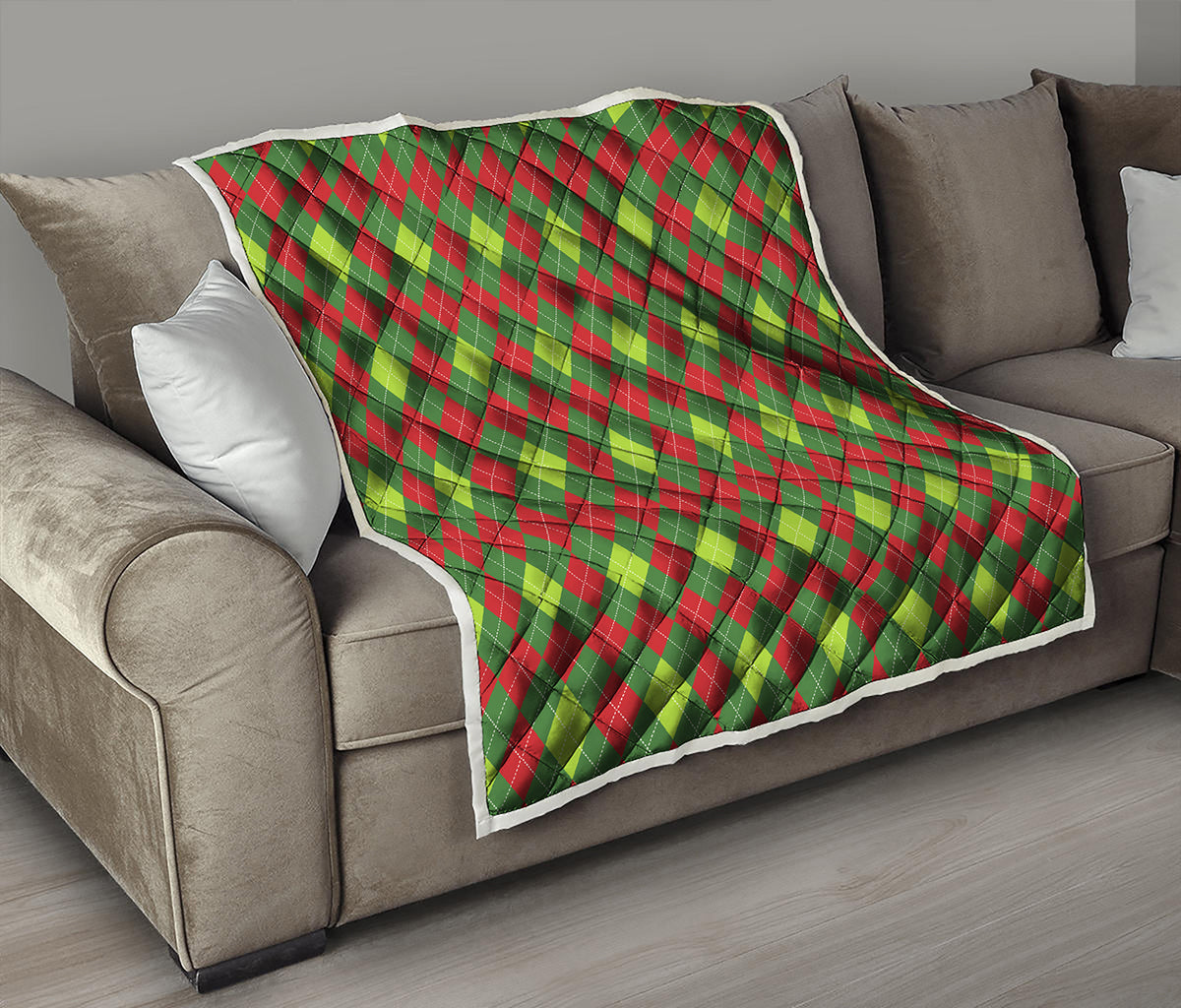 Green And Red Christmas Argyle Print Quilt
