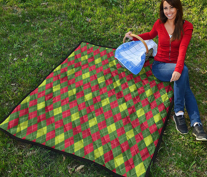 Green And Red Christmas Argyle Print Quilt