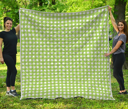 Green And White Check Pattern Print Quilt
