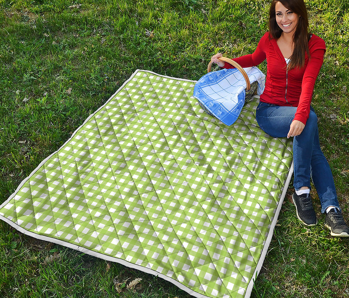 Green And White Check Pattern Print Quilt