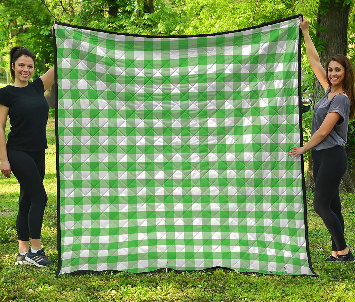 Green And White Gingham Pattern Print Quilt