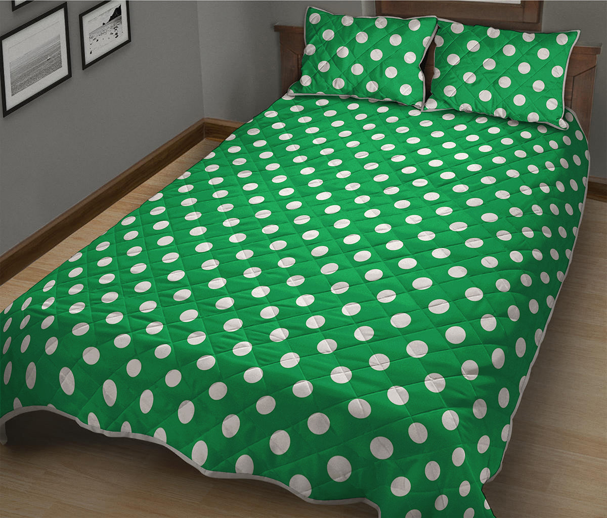 Green And White Polka Dot Pattern Print Quilt Bed Set