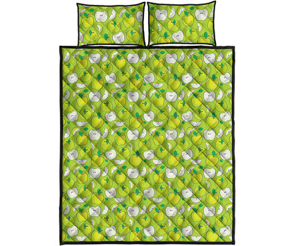 Green Apple Fruit Pattern Print Quilt Bed Set