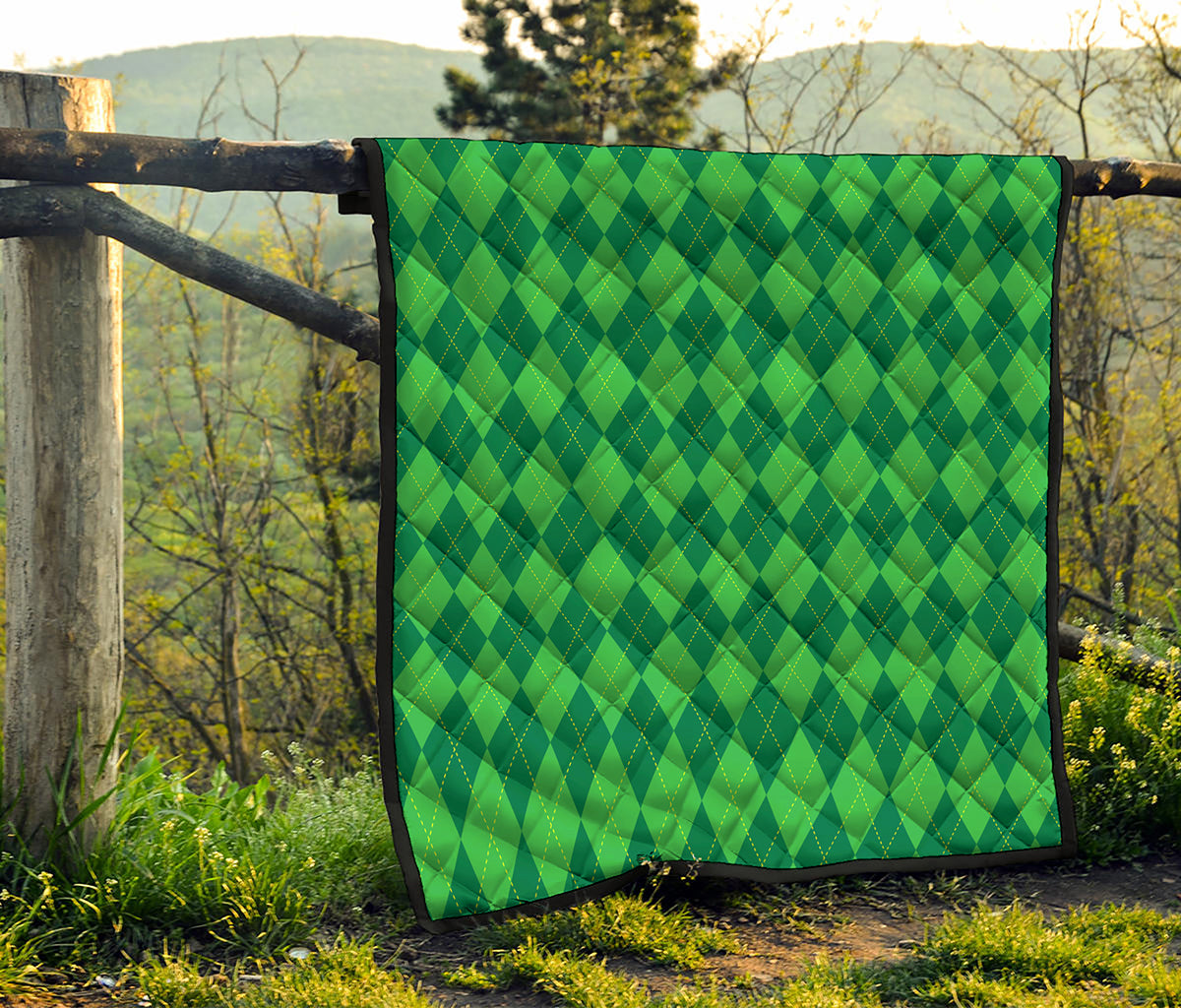 Green Argyle Pattern Print Quilt