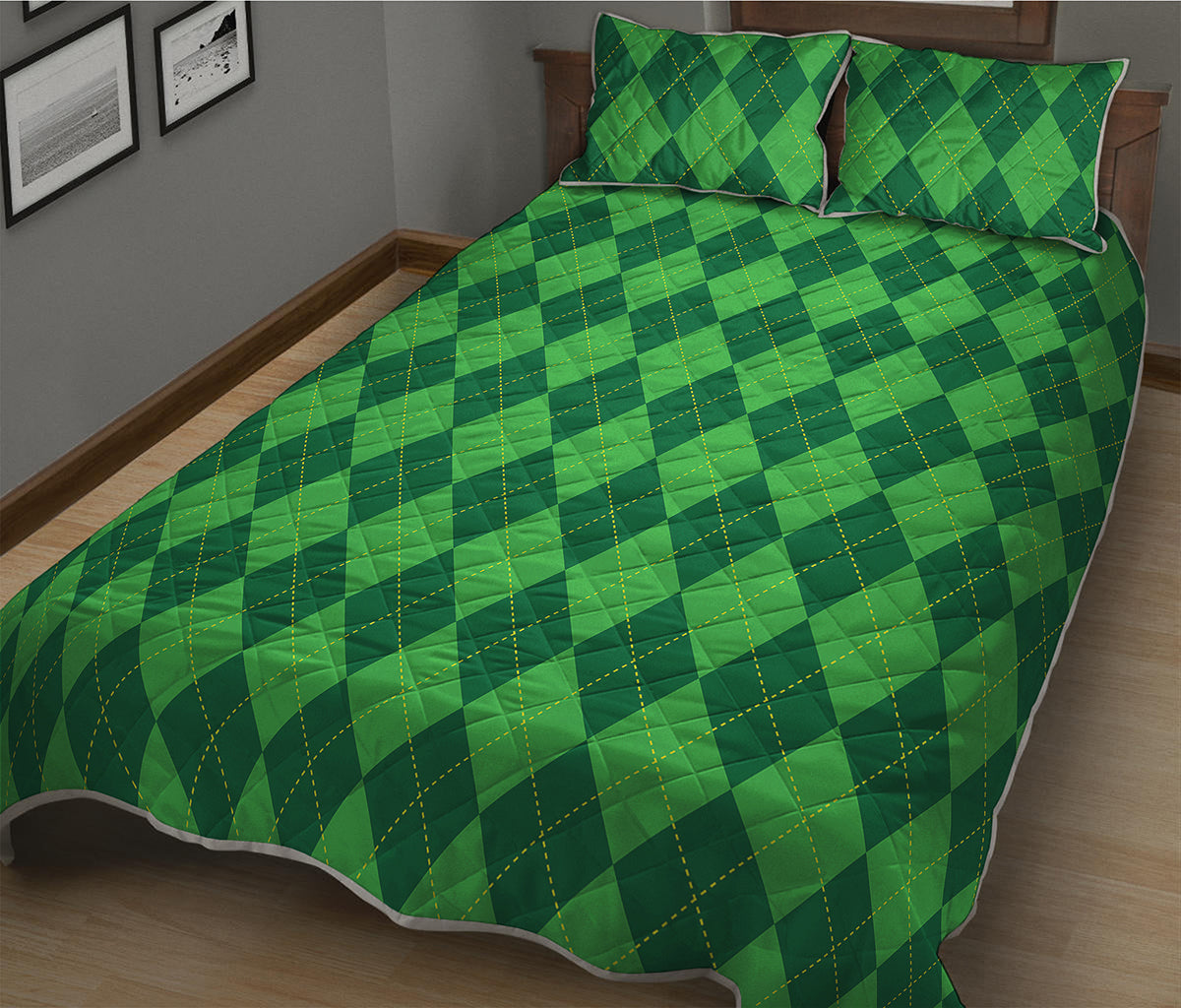 Green Argyle Pattern Print Quilt Bed Set