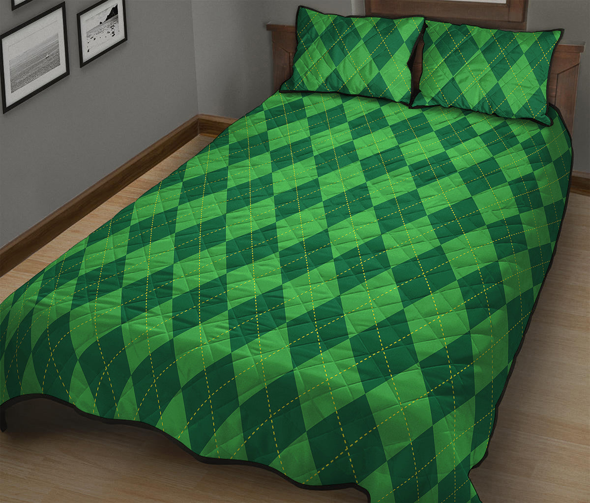 Green Argyle Pattern Print Quilt Bed Set