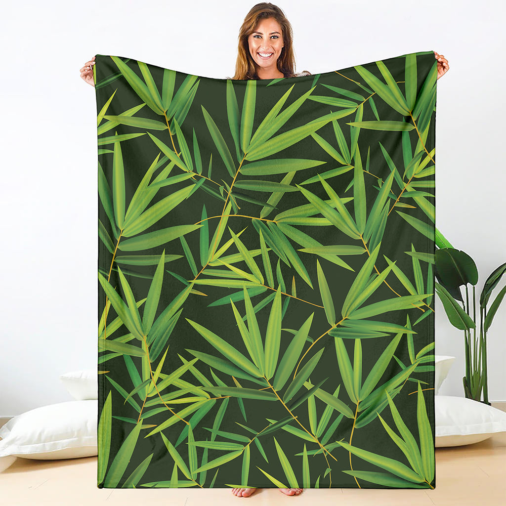 Green Bamboo Leaf Pattern Print Blanket