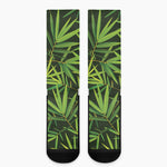 Green Bamboo Leaf Pattern Print Crew Socks