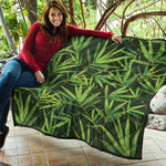 Green Bamboo Leaf Pattern Print Quilt