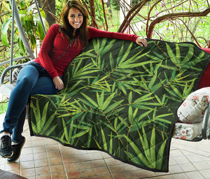 Green Bamboo Leaf Pattern Print Quilt