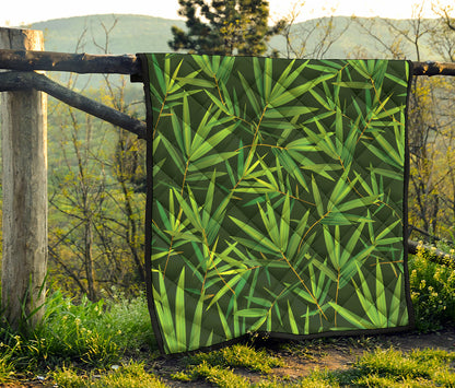 Green Bamboo Leaf Pattern Print Quilt