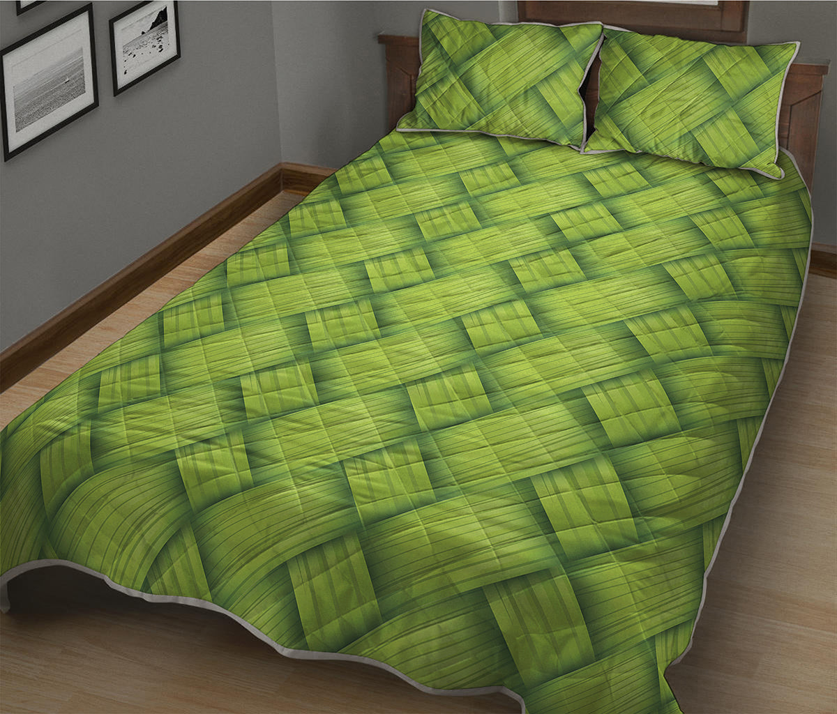 Green Bamboo Print Quilt Bed Set