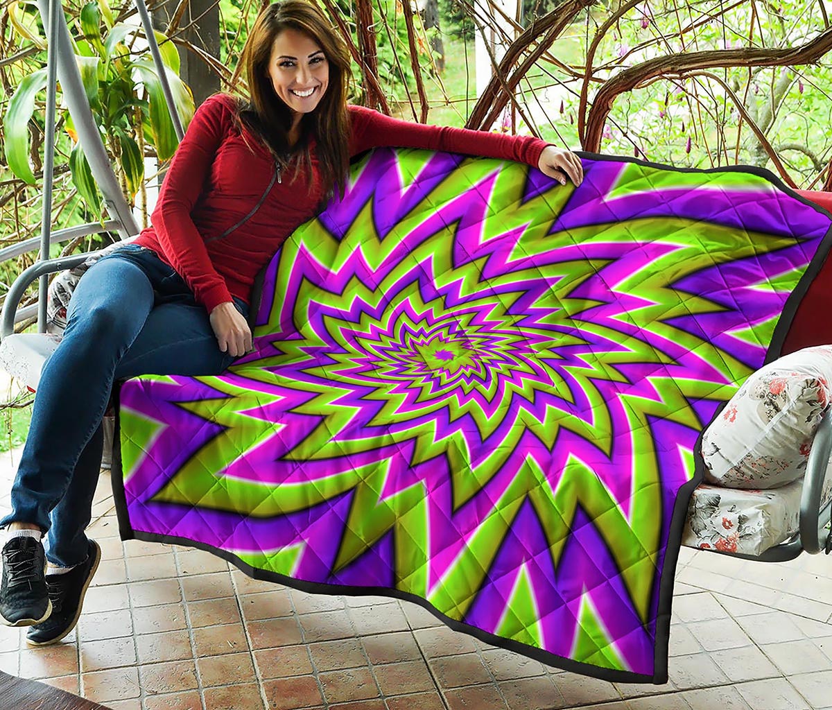 Green Big Bang Moving Optical Illusion Quilt