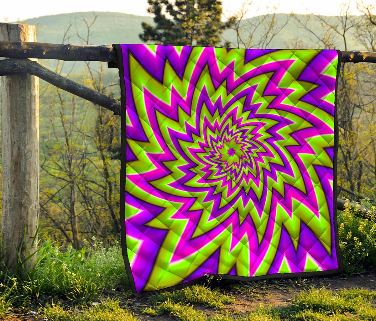 Green Big Bang Moving Optical Illusion Quilt
