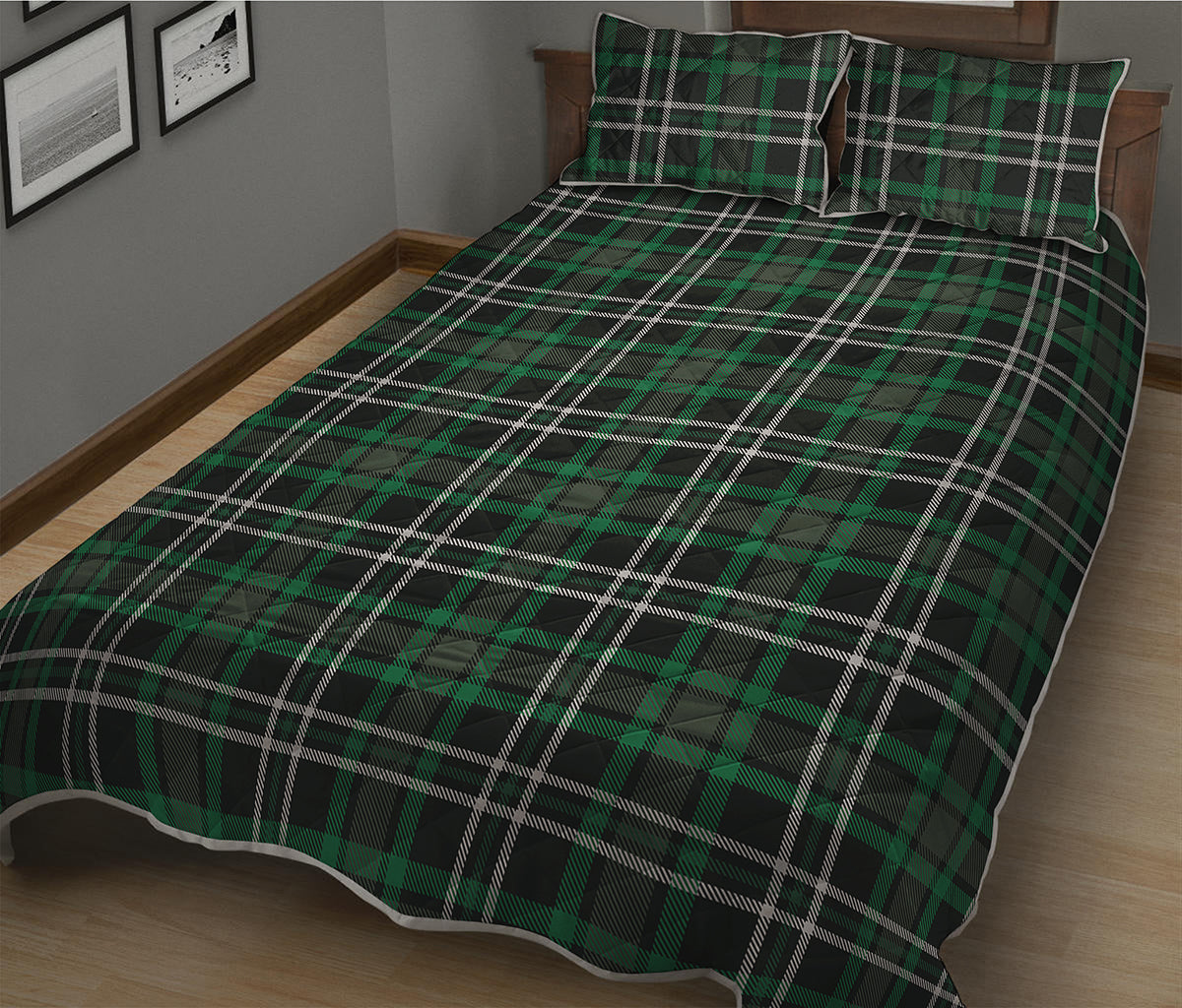 Green Black And White Tartan Print Quilt Bed Set
