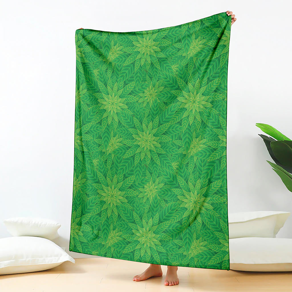 Green Cannabis Leaf Pattern Print Blanket