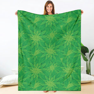 Green Cannabis Leaf Pattern Print Blanket