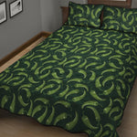 Green Chili Peppers Pattern Print Quilt Bed Set