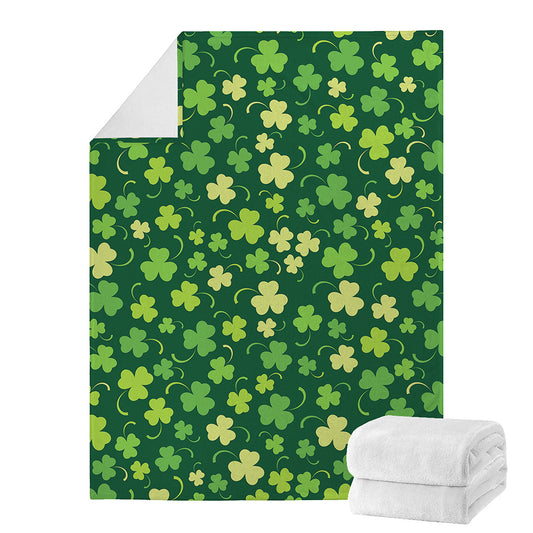 Green Clover Saint Patrick's Day Print Blanket
