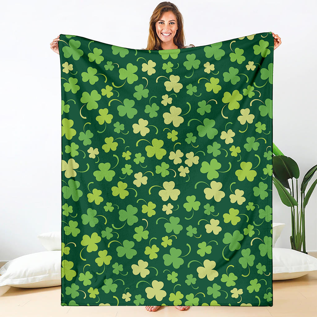 Green Clover Saint Patrick's Day Print Blanket