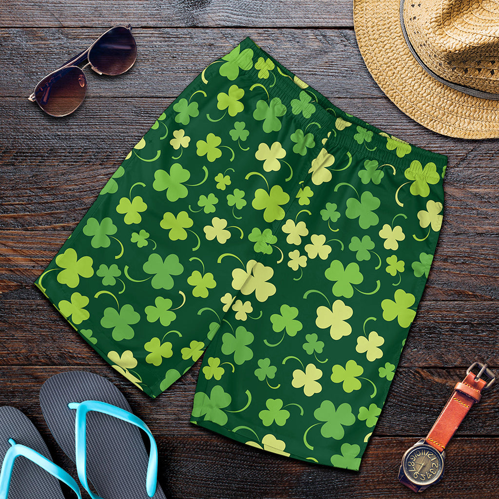 Green Clover Saint Patrick's Day Print Men's Shorts
