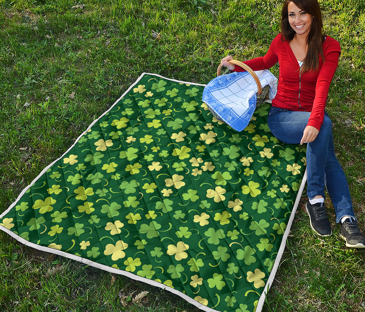 Green Clover Saint Patrick's Day Print Quilt